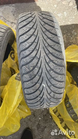 Sava Eskimo Stud 205/55 R16