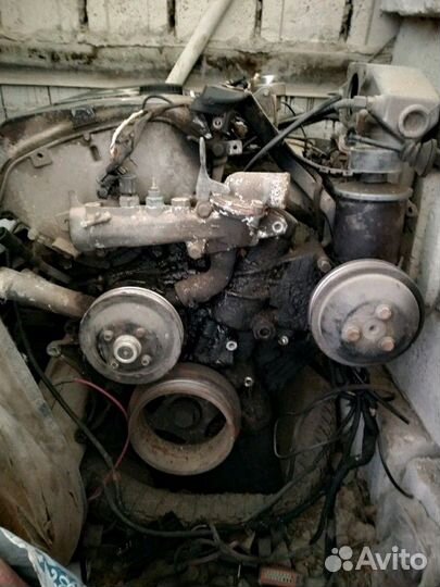 Двигатель на Мерседес 2.2 W202