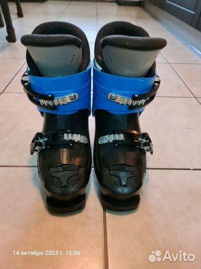 Горнолыжные ботинки детские