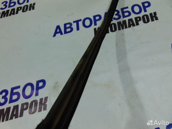 Уплотнитель для Hyundai Solaris 1 2010-2017г