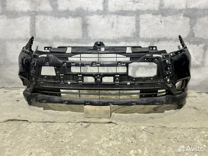 Бампер передний Mitsubishi Outlander 3 рес 3 ар172