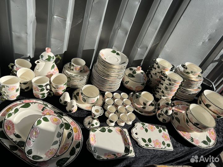 Чайно-столовый сервиз на 12 персон Дикая роза