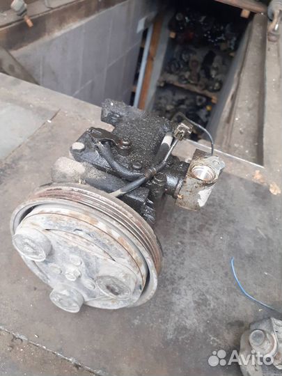 Компрессор кондиционера Mazda Demio