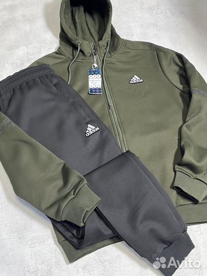 Спортивный костюм Adidas (флис)