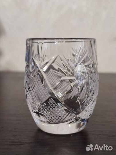 Хрустальные рюмки стопки