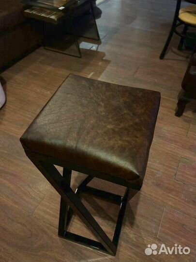 Барный стул