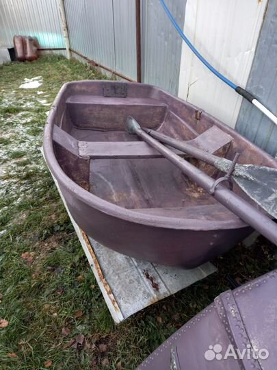 Лодка,пластик