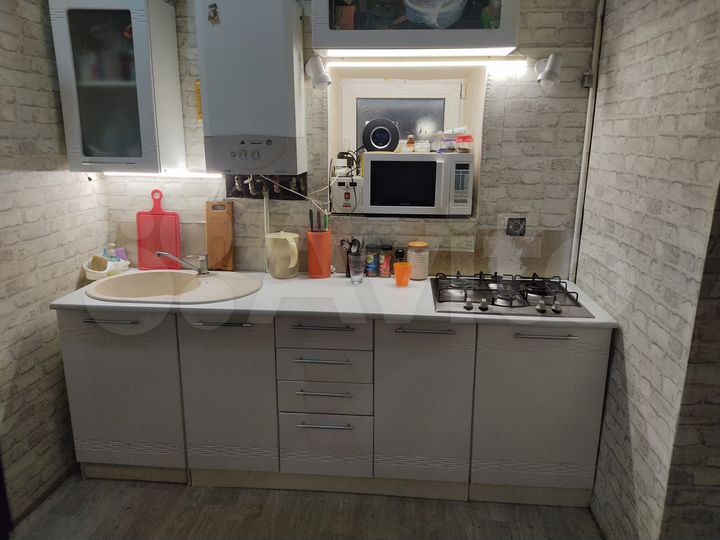 2-к. квартира, 54 м², 1/1 эт.