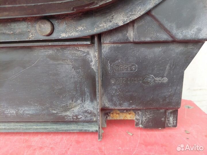 Вентилятор радиатора Mercedes-Benz W202