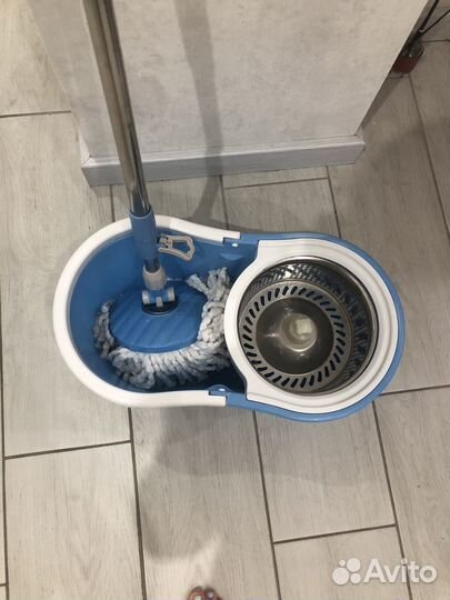 Ведро со шваброй выжимное