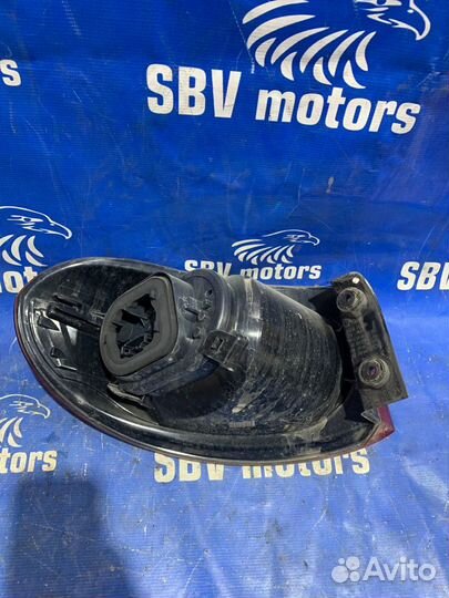 Фонарь задний задний правый Volkswagen Tiguan 5N1