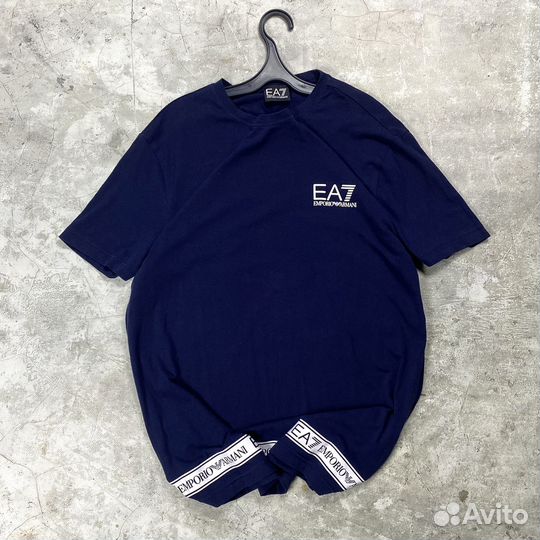 Футболка Armani