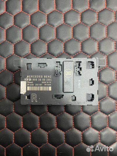 Блок камфорта Мерседес
