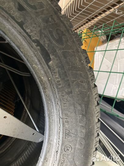 Accelera X-Grip Studdable 2.25