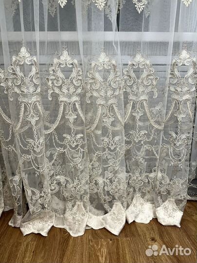 Тюль с 3Д вышивкой, стразами и жемчугом