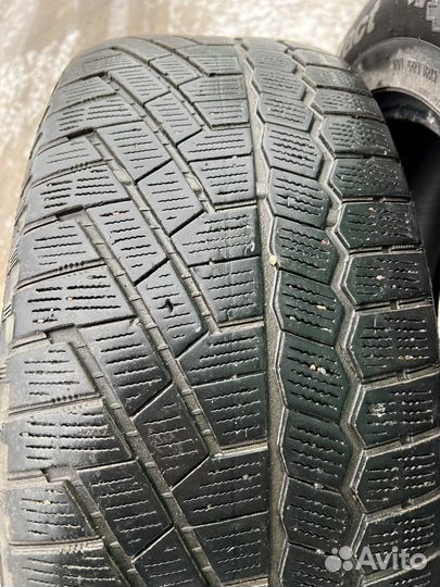 Continental CrossContact UHP E 235/60 R17 106Q