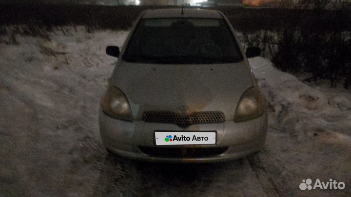 Toyota Yaris 1.0 МТ, 1999, 241 000 км