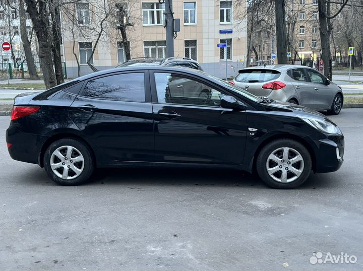 Hyundai Solaris 1.6 AT, 2011, 128 500 км