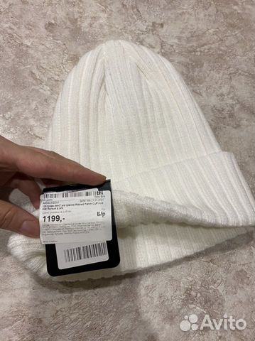 Шапка женская весна. Спортмастер белая