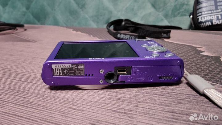 Sony DSC-W830 компактный