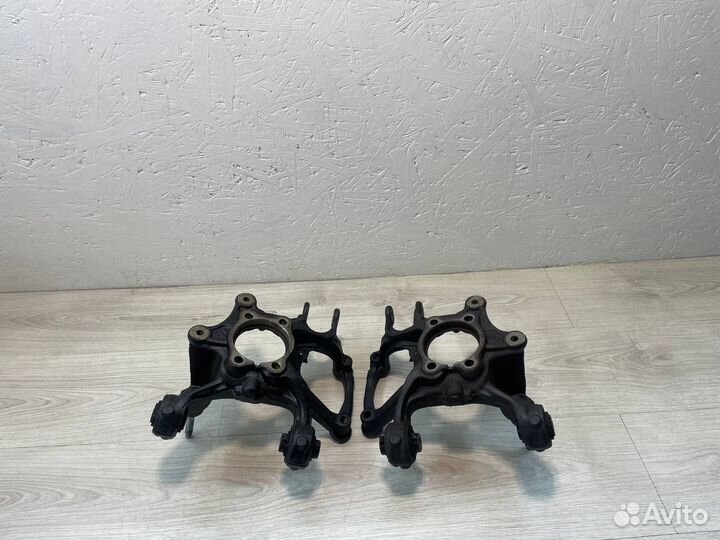 Кулаки задние пара Mazda 3 BM