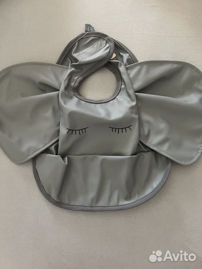 Слюнявчик нагрудник новые