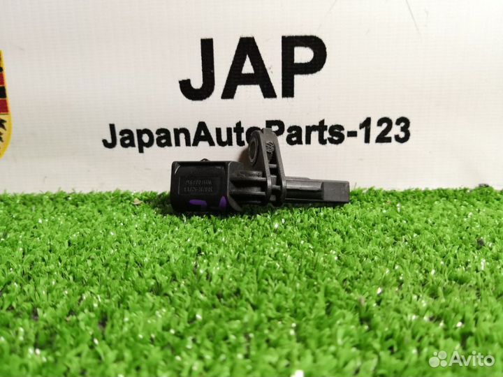 Датчик ABS передний левый Volkswagen Passat 3C 1.4