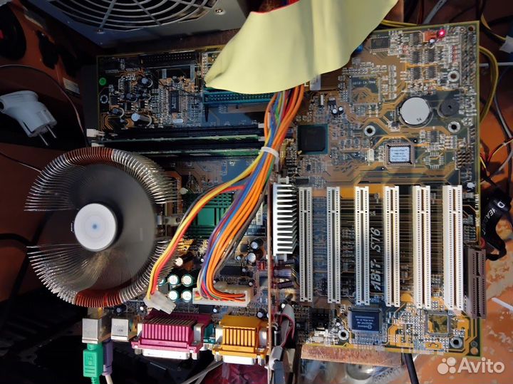 Легендарная материнская плата abit ST6 Socket 370
