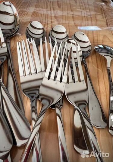 Набор столовых приборов на 6 персон. Новый