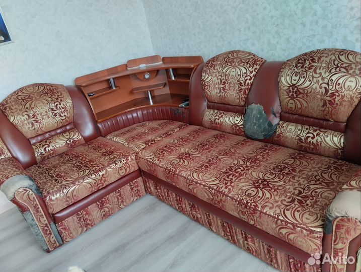 Угловой диван бу