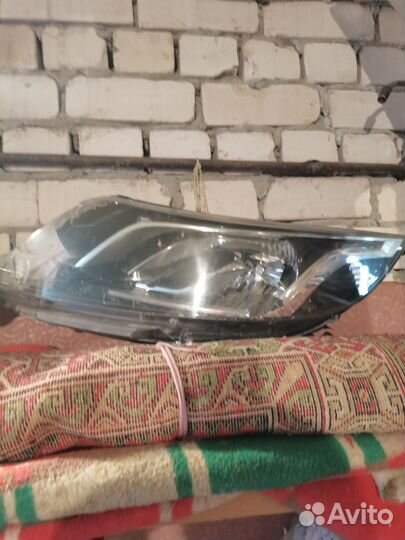 Фары KIA Rio 2014