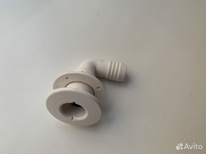 Дренажный стакан слив трюмной помпы