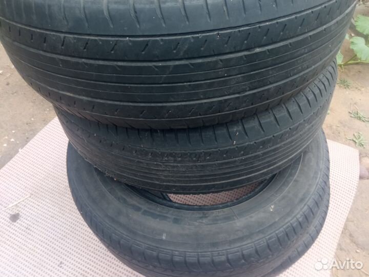 Yokohama Geolandar G98 215/65 R16