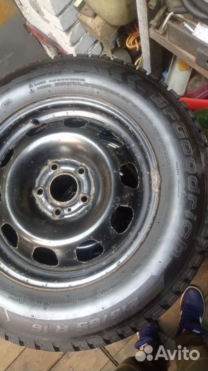 Bfgoodrich G-Force Stud 215/65 R16 102Q