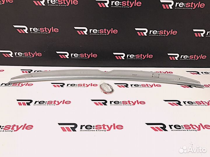 Спойлер Toyota Camry 50 / 55 Серебро 1E7