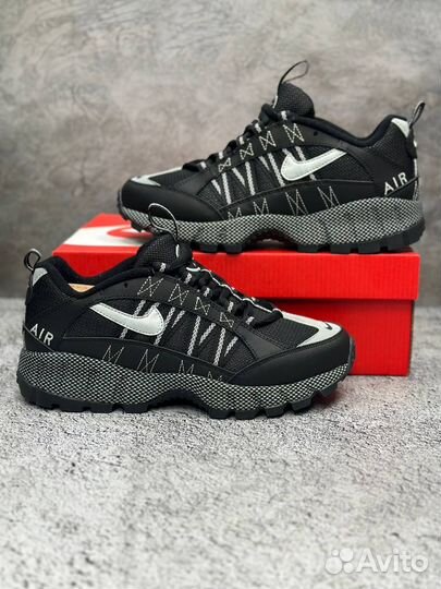 Кроссовки Nike Air Humara QS