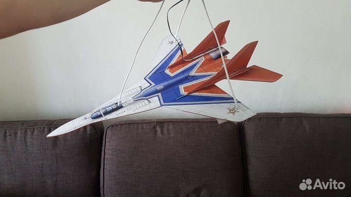 Светильник потолочный