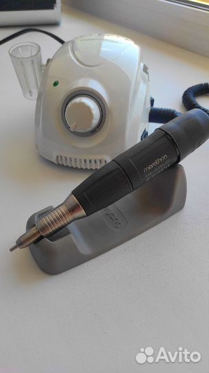 Аппарат для маникюра и педикюра