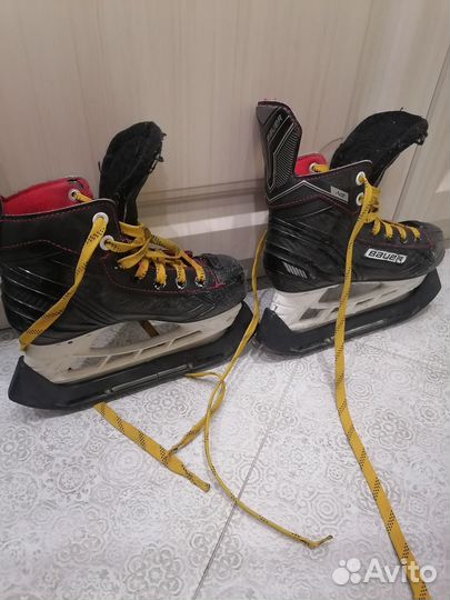 Коньки хоккейные детские