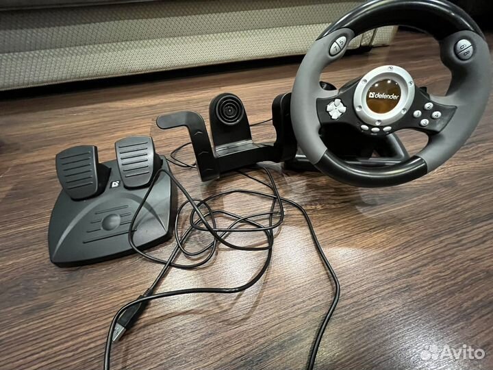 Игровой руль с педалями defender challenge mini le