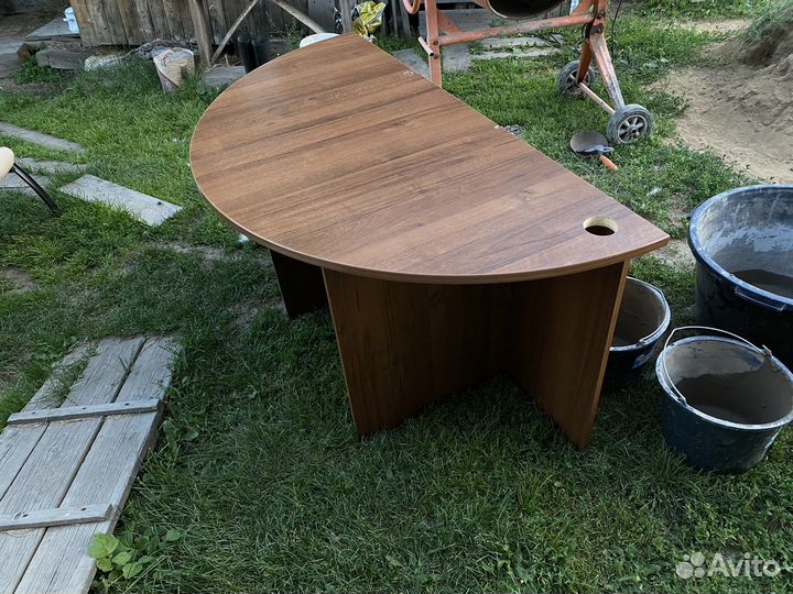 Стол письменный Компьютерный