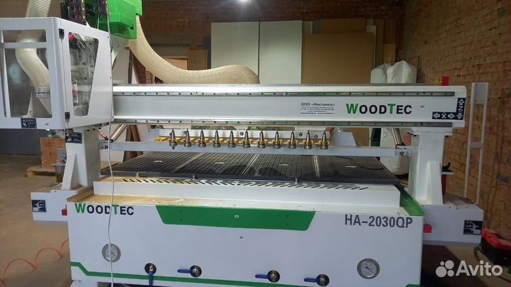 Фрезерно-гравировальный станок WoodTec HA 2030 QP