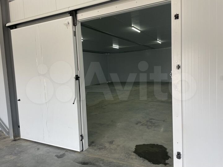 Склад, холодильник 200 м²