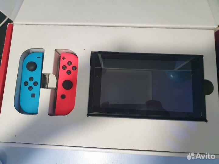 Приставка Nintendo switch 2 реквизия