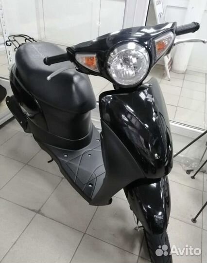 Скутер Suzuki Let,s 6