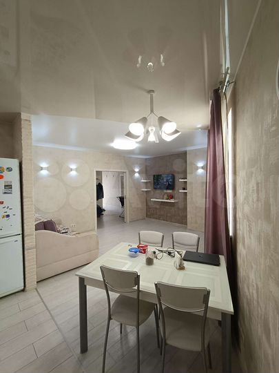 3-к. квартира, 93,4 м², 7/17 эт.