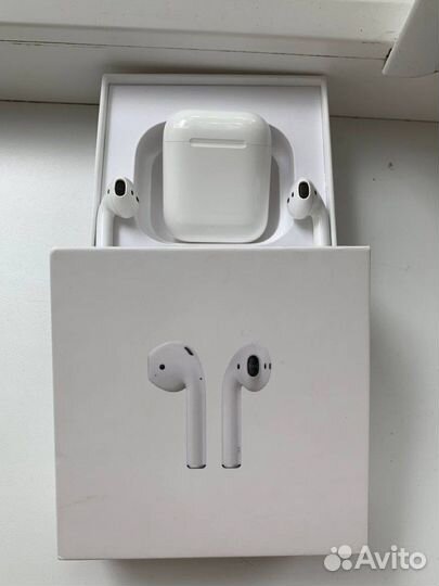 Airpods 1