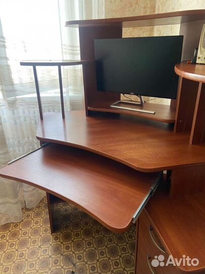 Компьютерный стол б/у