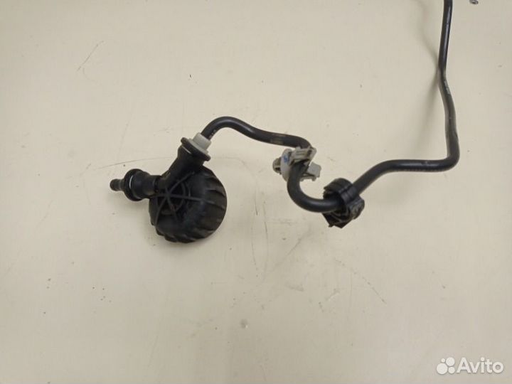 Трубка цилиндра сцепления Renault Logan 2 H4M438