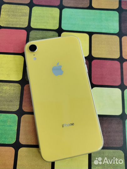 iPhone Xr, 64 ГБ